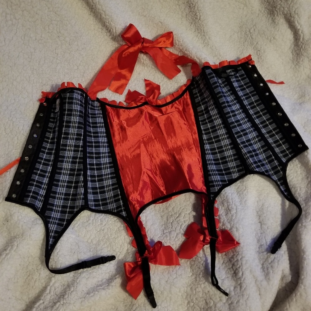🍒On Hold🍒 - Picture 5 of 8